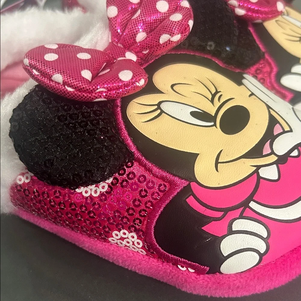 Disney Minnie Mouse Hot Pink Sequin Slippers Size 11/12 (Toddler) -  NWT